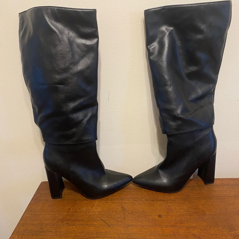 Journee Collection Women's Wide Calf Knee High Boots Black Almond Toe Size 8